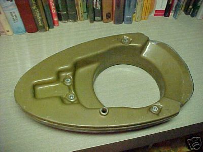 Early to mid 50�s Sea Bee gas tank probably 5hp recoil start model.  It might fit others, and might fit other Gale Products&nbsp;brands such as Buccaneer and Sea King